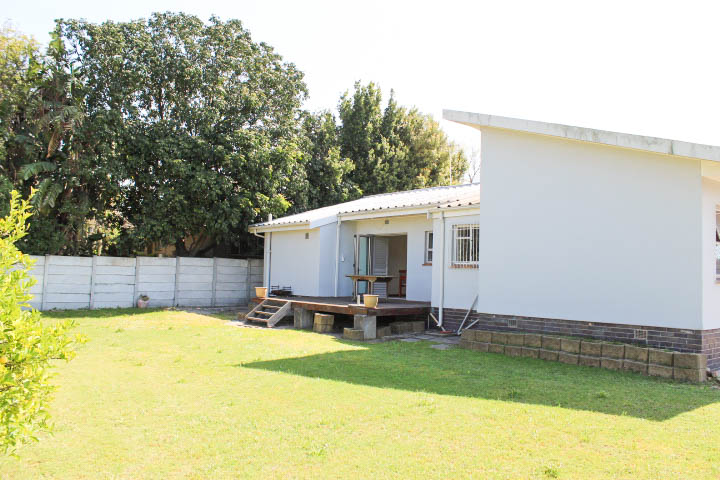 3 Bedroom Property for Sale in Loumar Western Cape